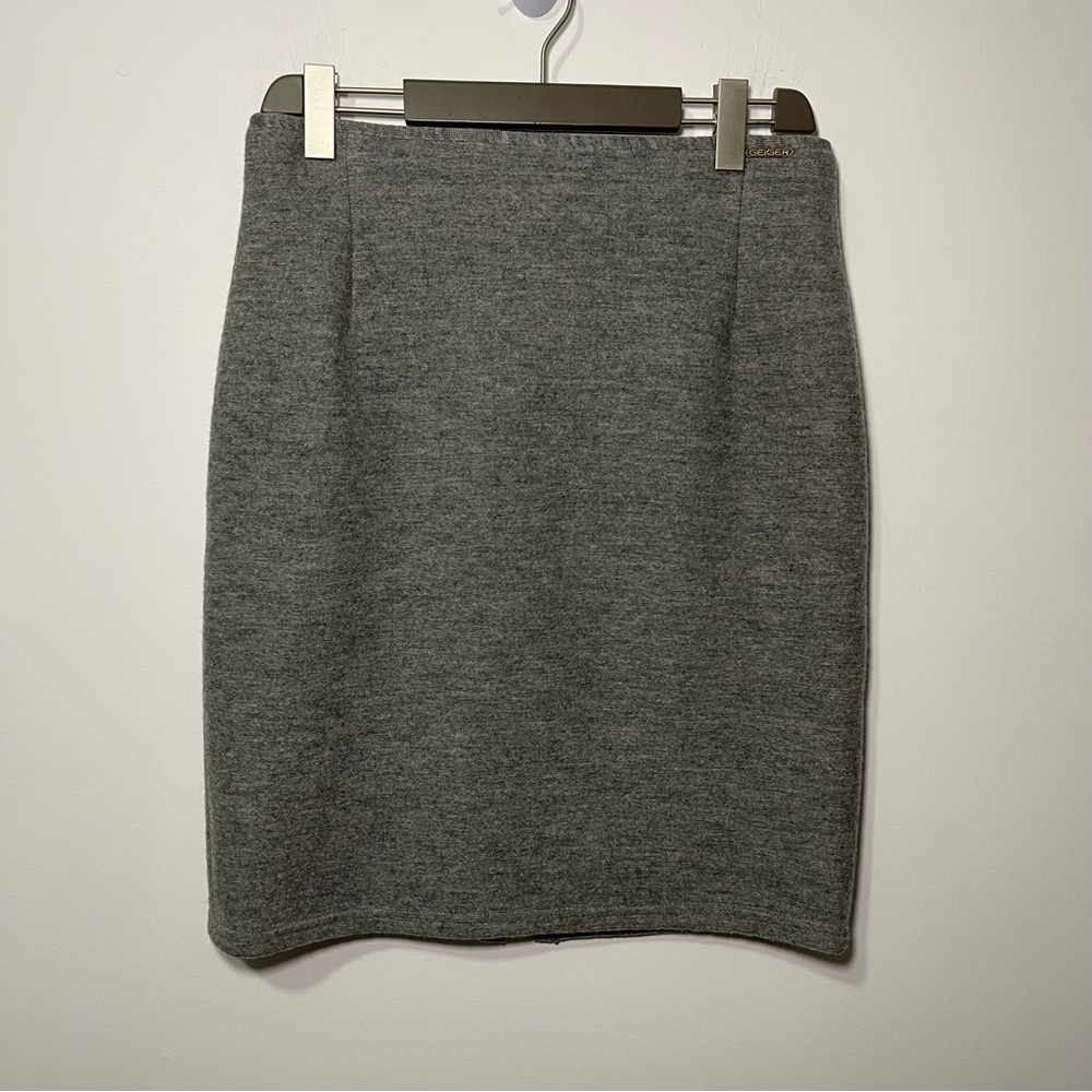Geiger Gray Wool Pencil Skirt Made in Austria Size 42 Vintage european chic